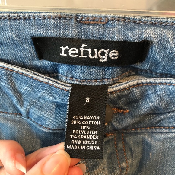 Medium Wash Flare Blue Jeans - Picture 3 of 3